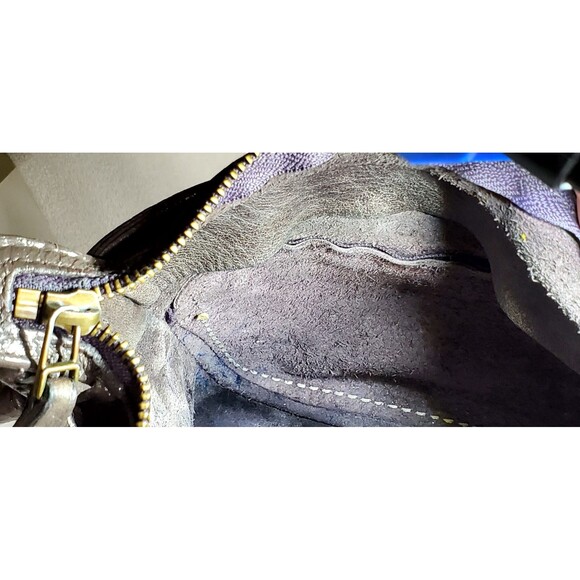 Roots Canada Leather Crossbody 8" Brown Vintage Repainted Adjustable Strap Bag - Picture 11 of 16